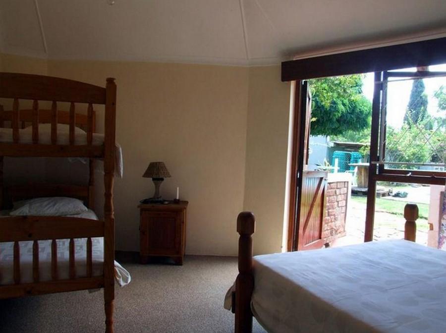 Oasis Shanti Backpackers Oudtshoorn Exterior photo